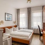 Hotell Astoria 4*